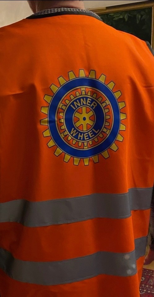 Väst till Orange the Day